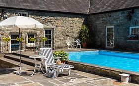 Ardnavaha House Poolside Cottages - See Site